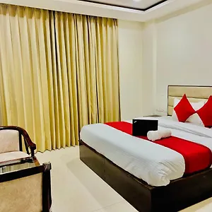 hotel-the-lycoris-near-bus-stand-on-ambala-highway.shimlahotels.net/
