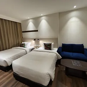 presidency-airport.hotels-alappuzha.com/